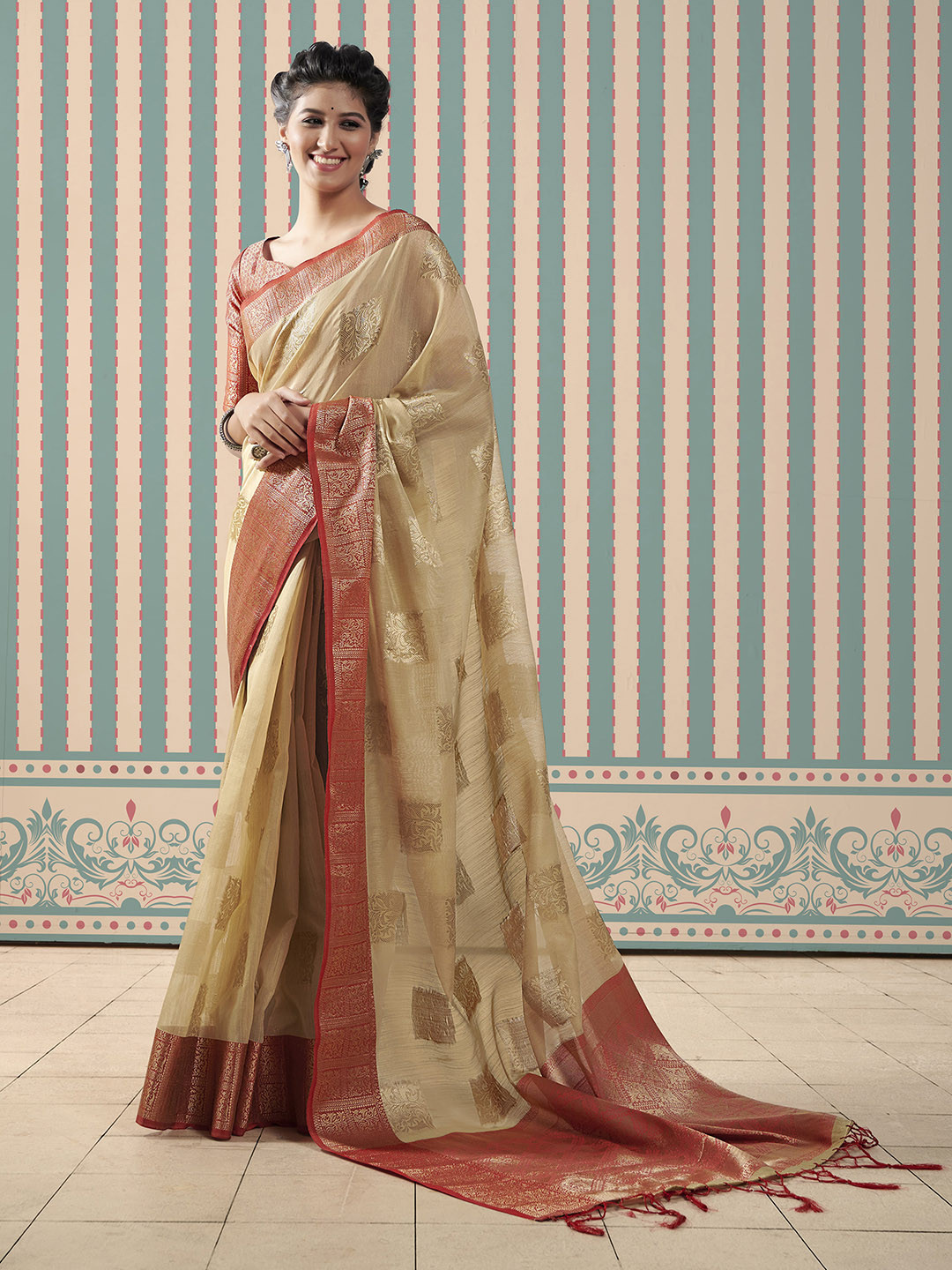 

elora Beige & Red Woven Design Zari Silk Blend Banarasi Saree