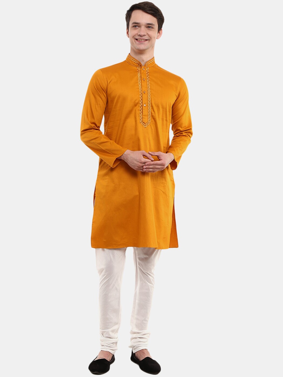 

V-Mart Men Mustard Yellow Solid Poly Cotton Mandarin Collar Kurta with Pyjamas