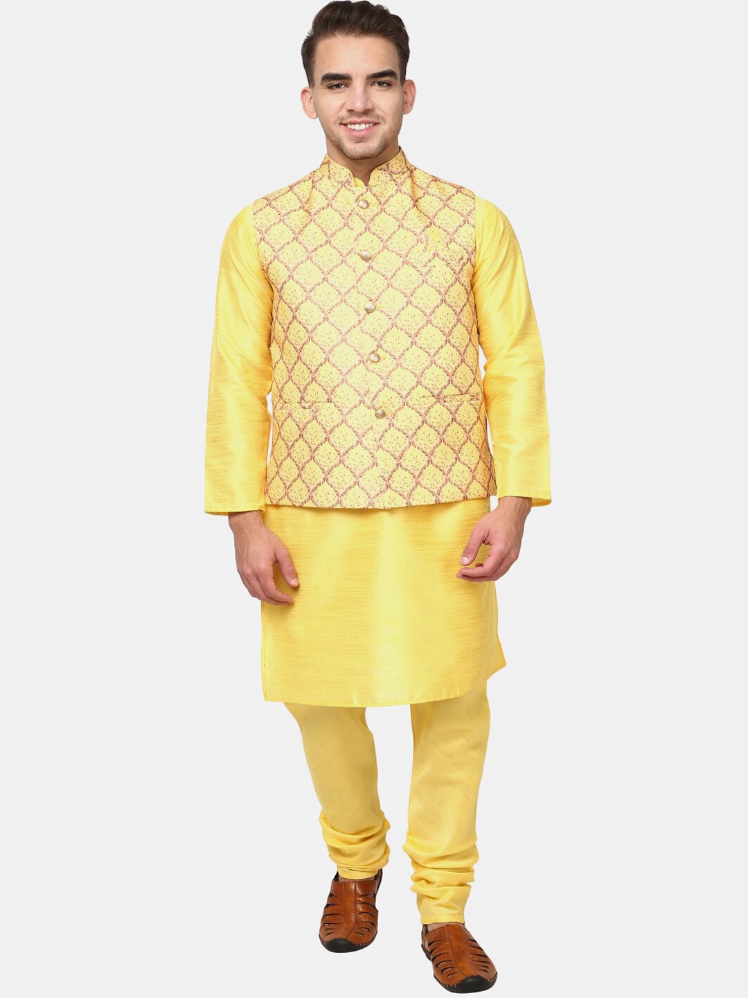 

V-Mart Men Yellow Solid with printed jacket Kurta Set