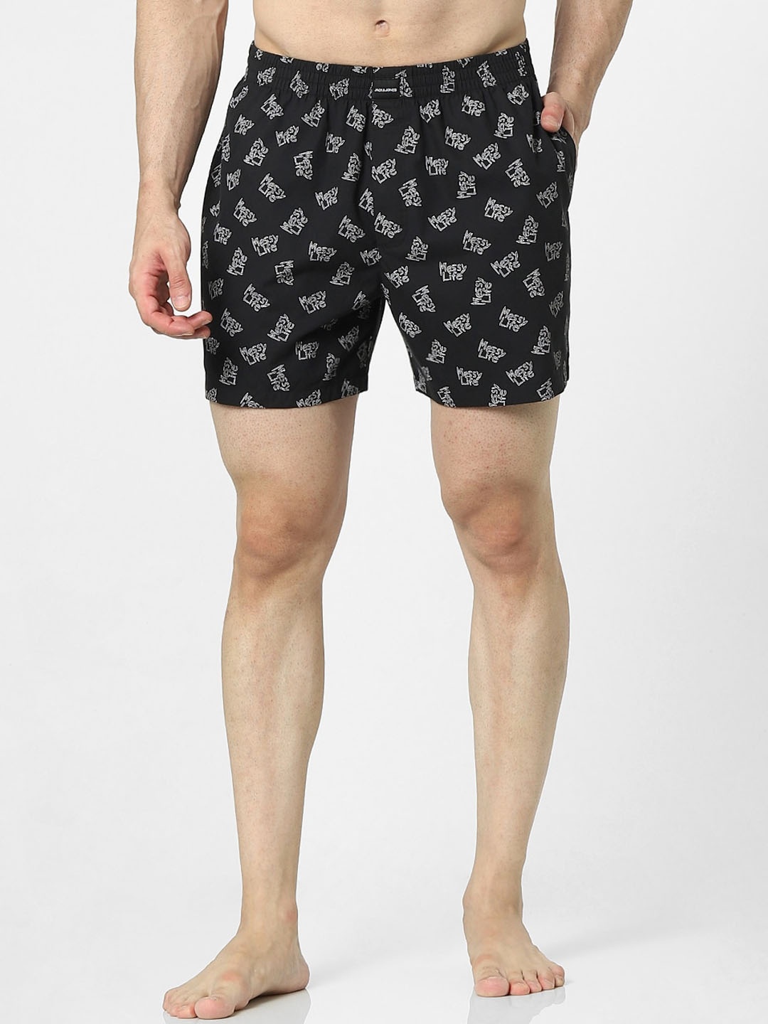 

Jack & Jones Men Black & White Printed Boxers 1339966001