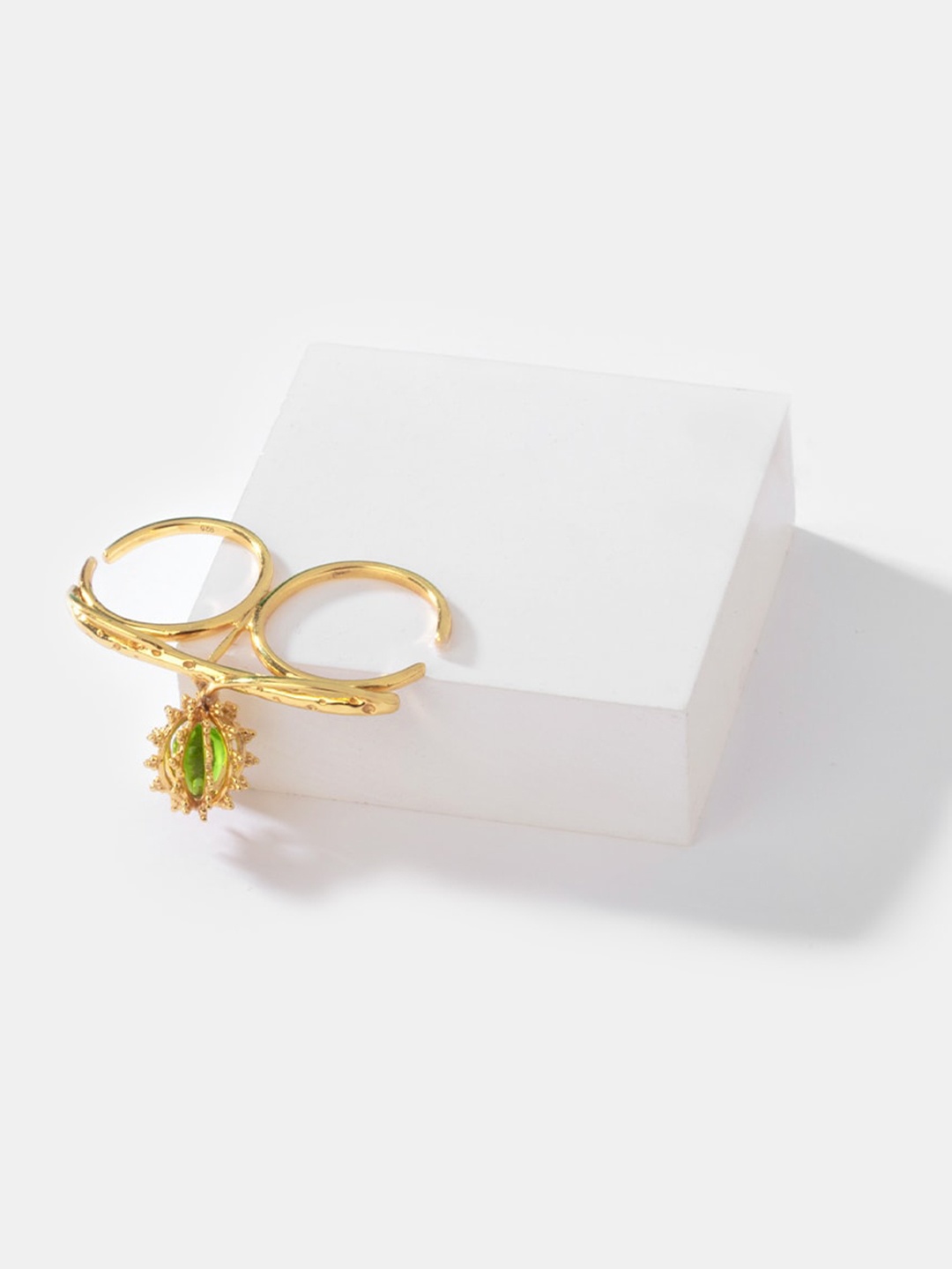 

SHAYA Set Of 2 Gold-Plated Green Stone Studded Adjustable Finger Rings