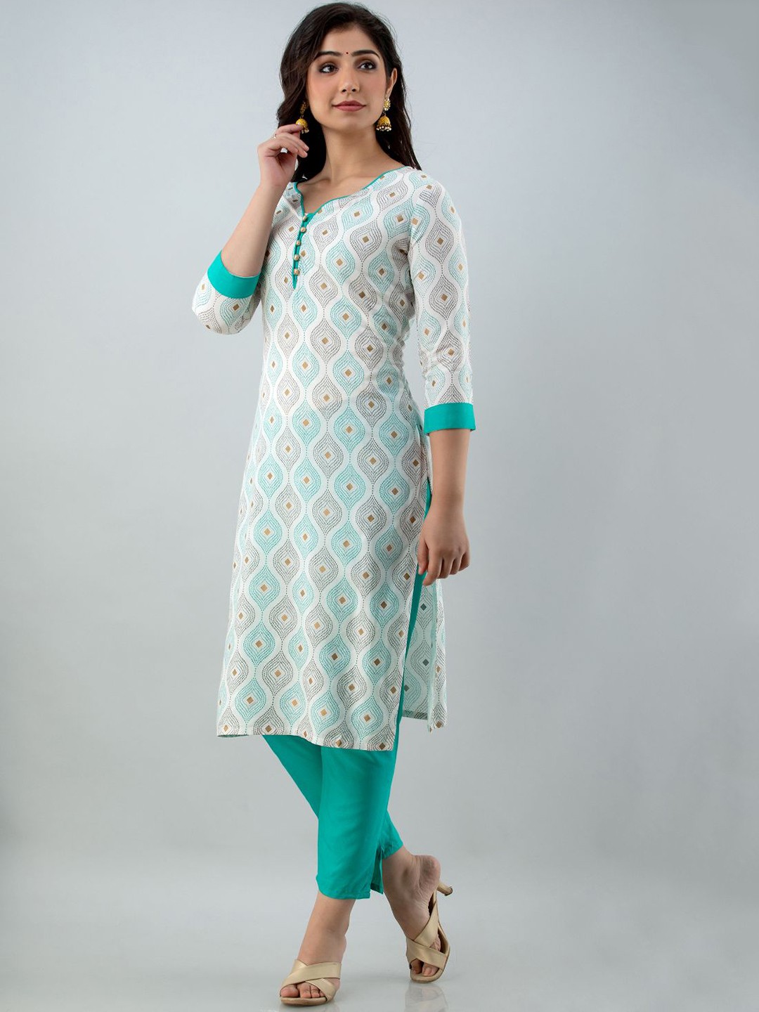 

Lovista Women White Ethnic Motifs Panelled Kurta with Trousers