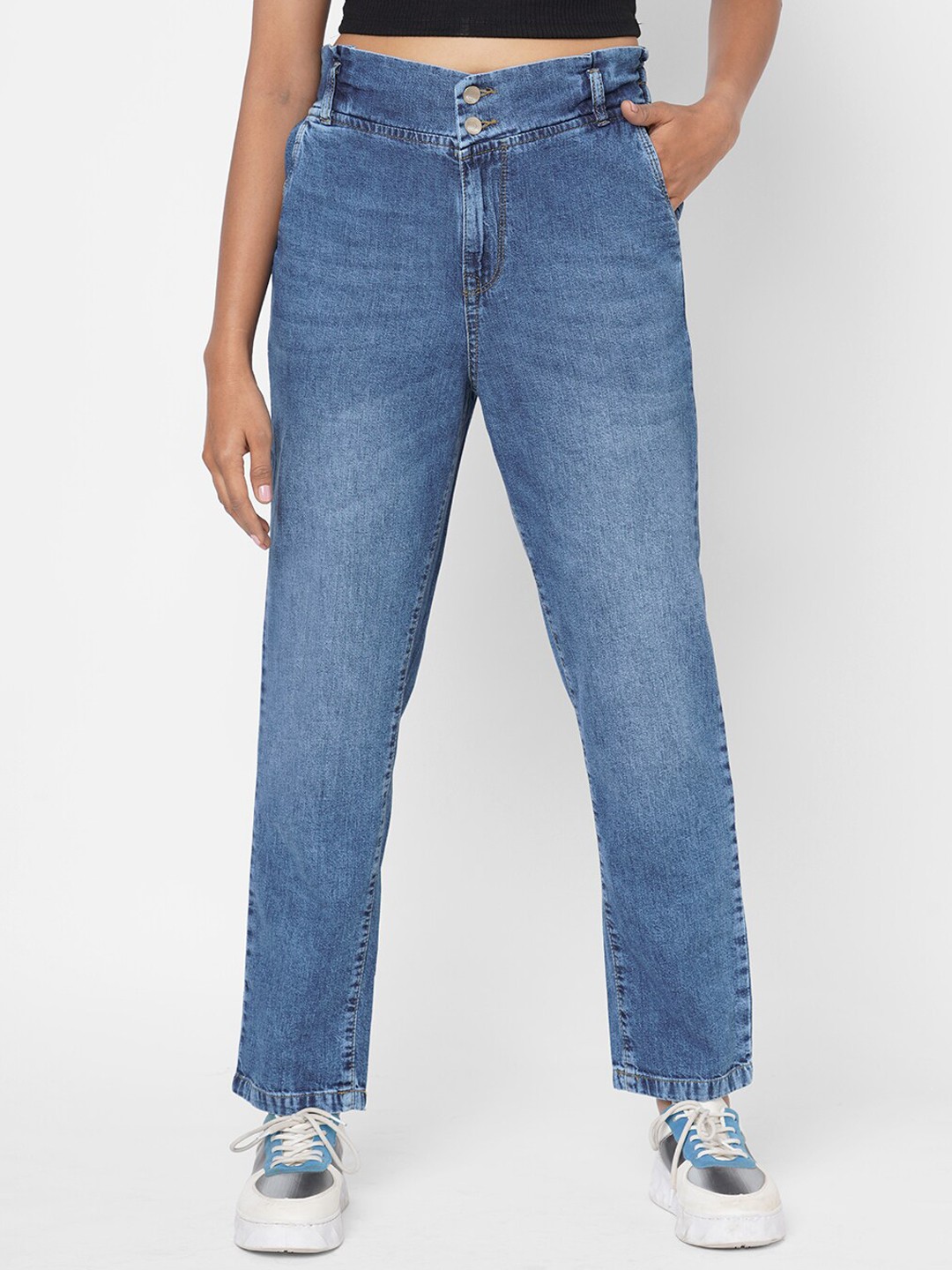 

Kraus Jeans Women Blue Straight Fit High-Rise Light Fade Jeans