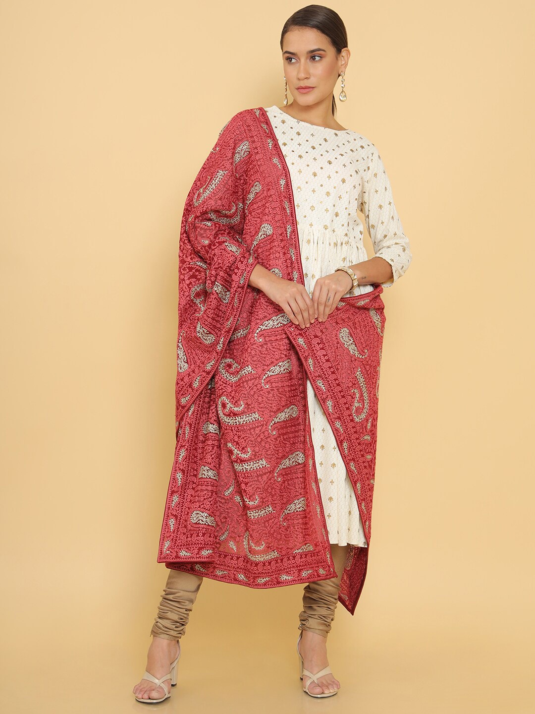 

Soch Maroon & Beige Paisley Printed Dupatta with Thread Work