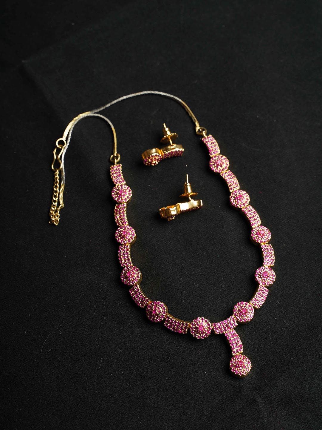 

NASTEE Gold-Plated Red CZ Stone-Studded Jewellery Set
