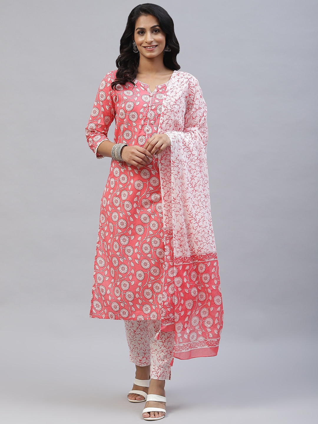 

Readiprint Fashions Women Pink Ethnic Motifs Printed Cotton Kurta with Trousers & Dupatta