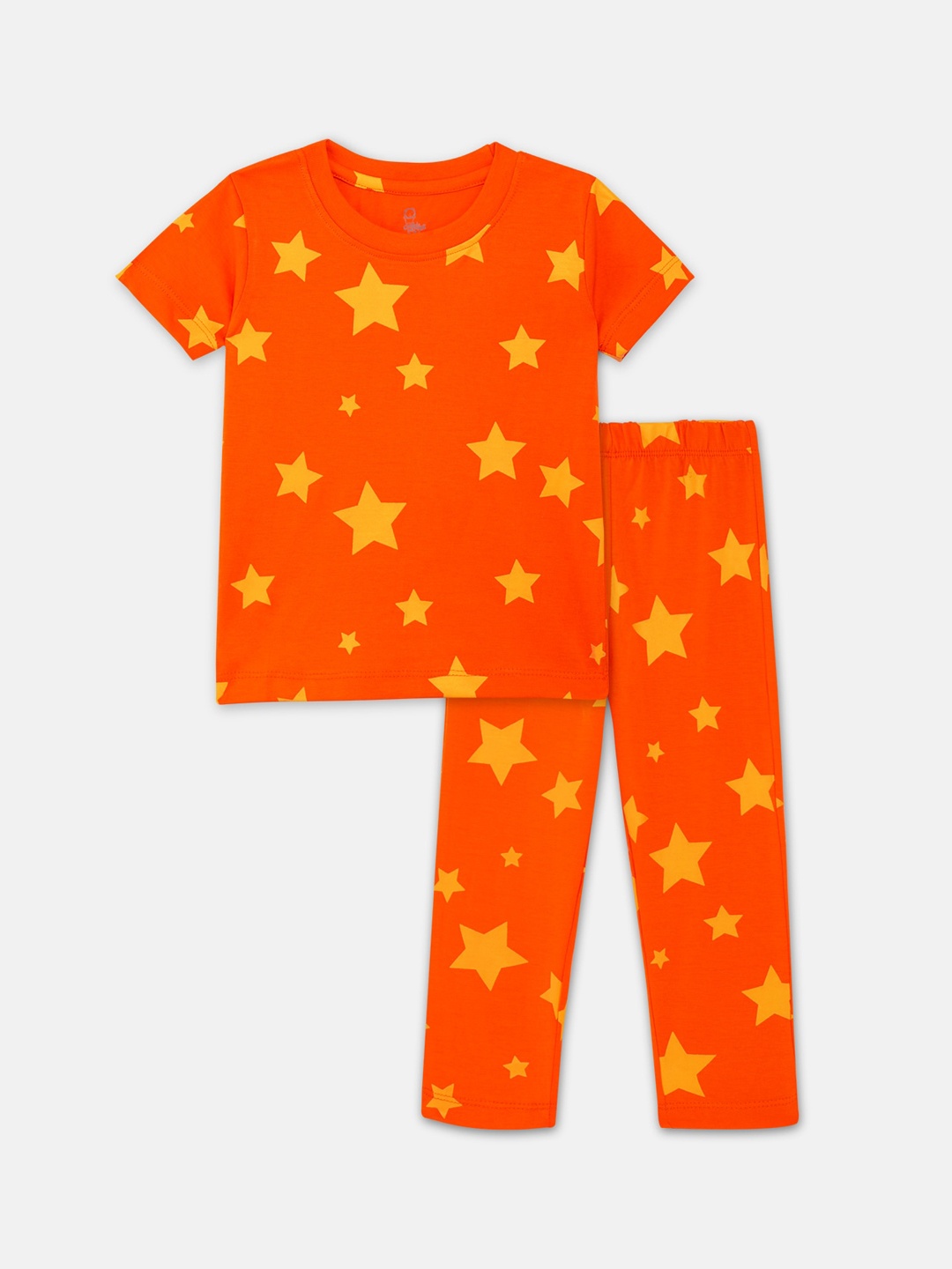 

Cuddles for Cubs Unisex Kids Orange & Yellow Printed Night suit
