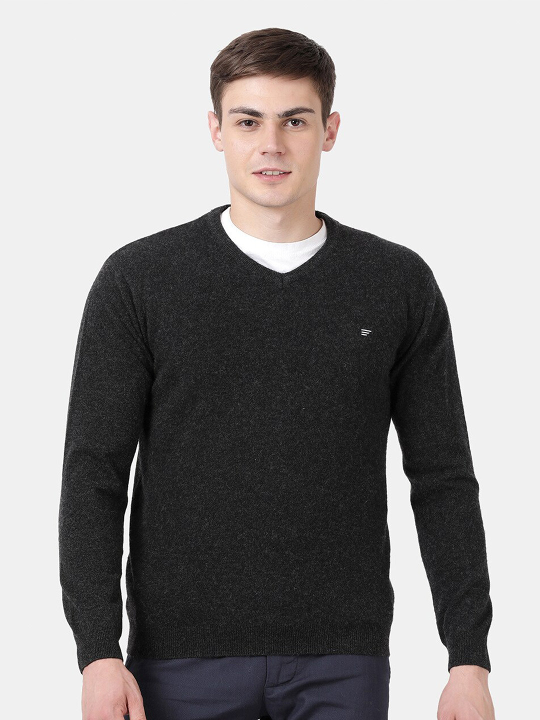 

t-base Men Black Pullover