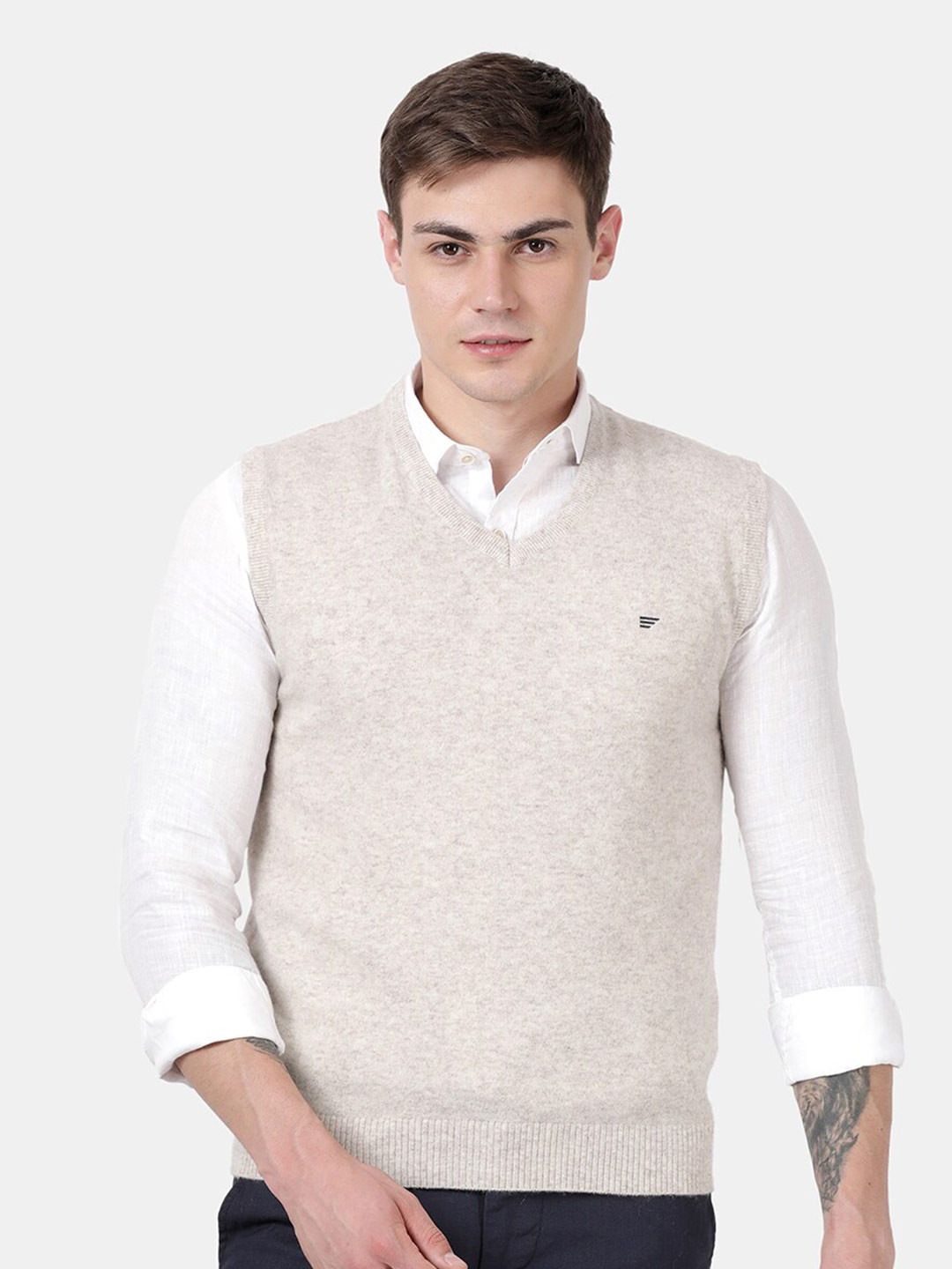 

t-base Men Cream-Coloured Pullover