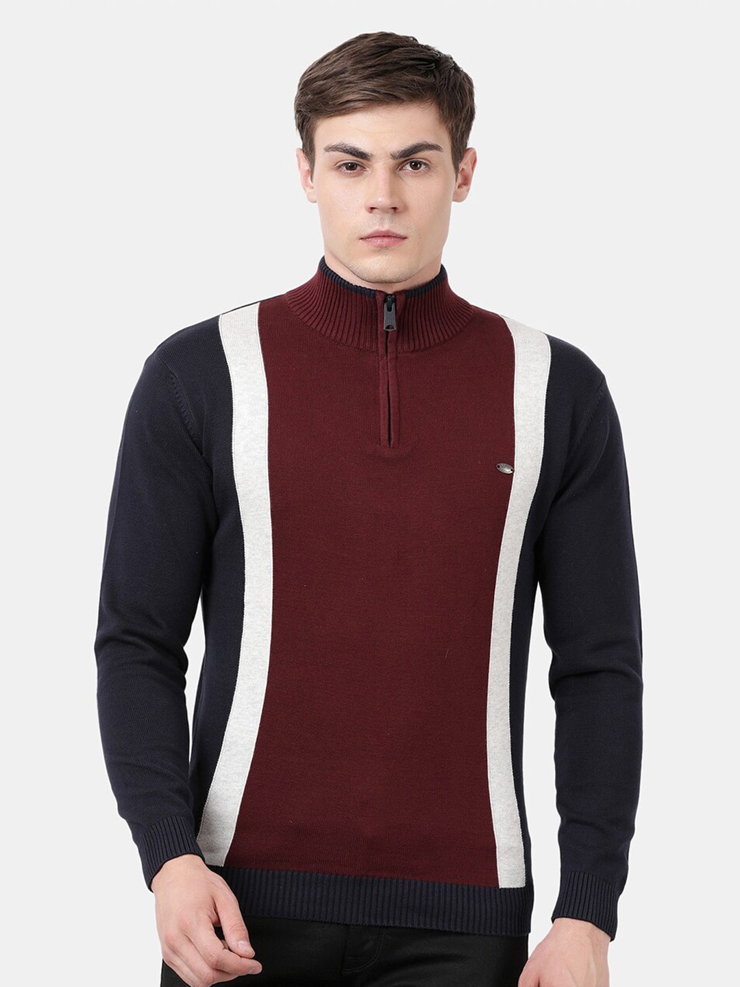 

t-base Men Maroon & White Colourblocked Pullover
