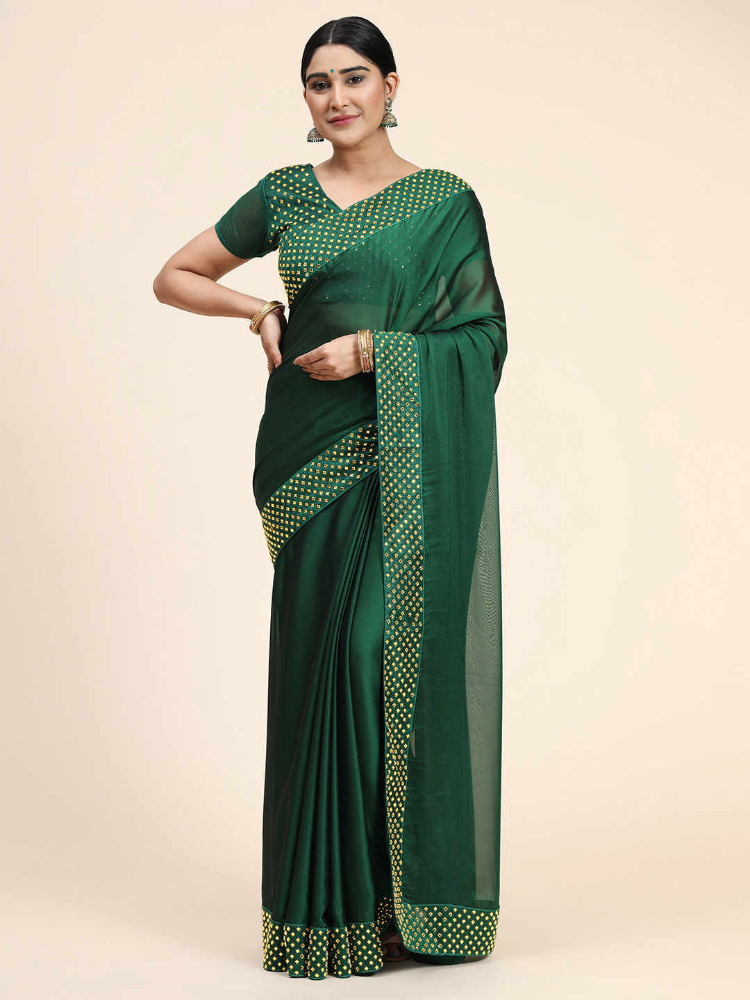 

PUNYATHA CREATION Green Pure Silk Saree