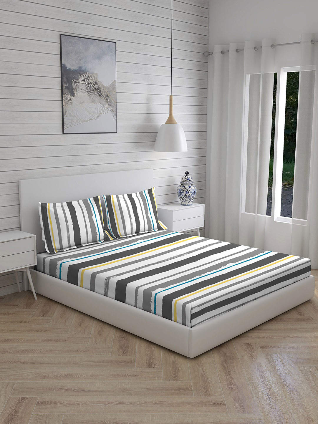 

Layers Unisex Grey Bedsheets