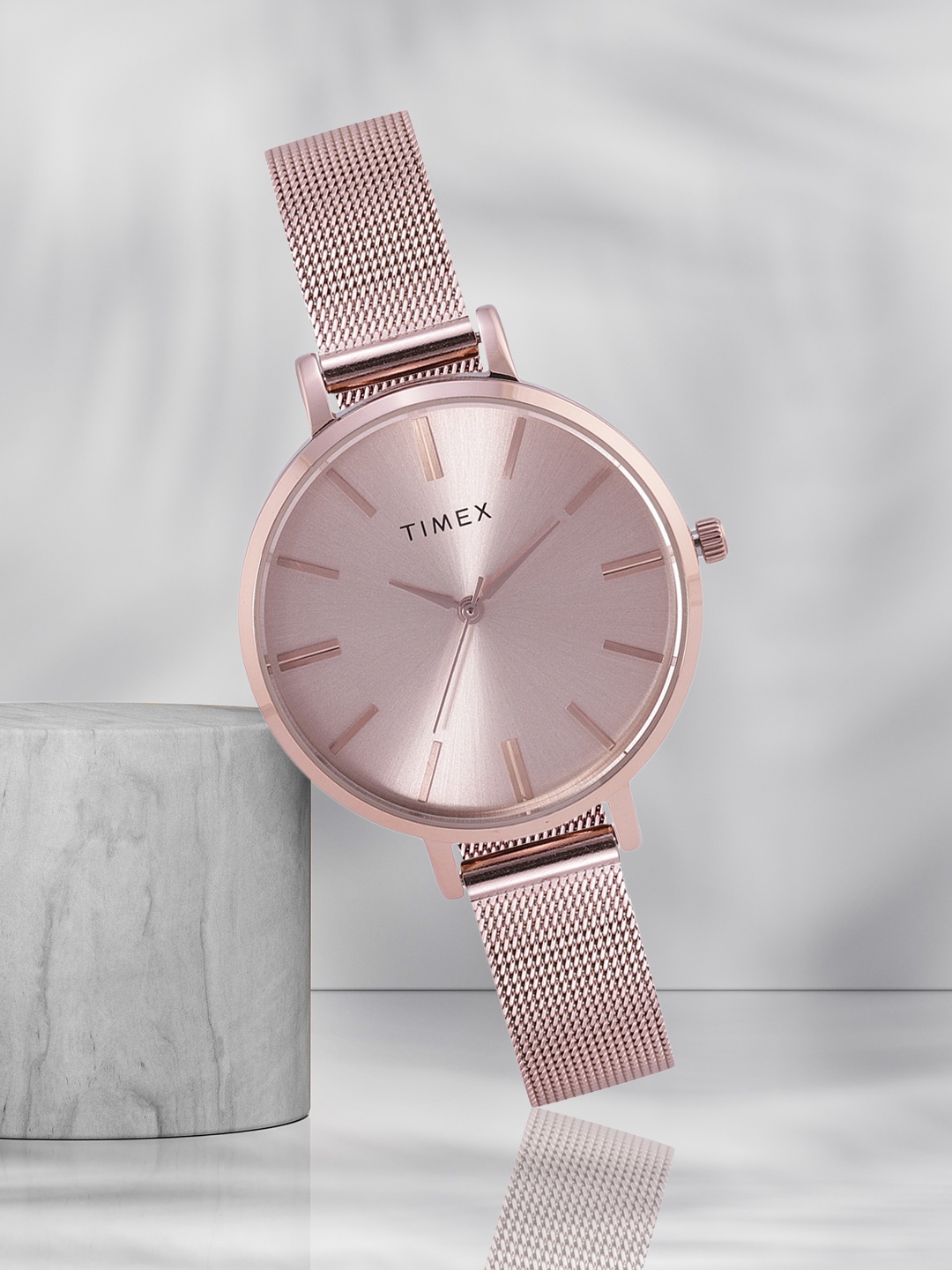 

Timex Women Rose Gold-Toned Analogue Watch TWEL155SMU02