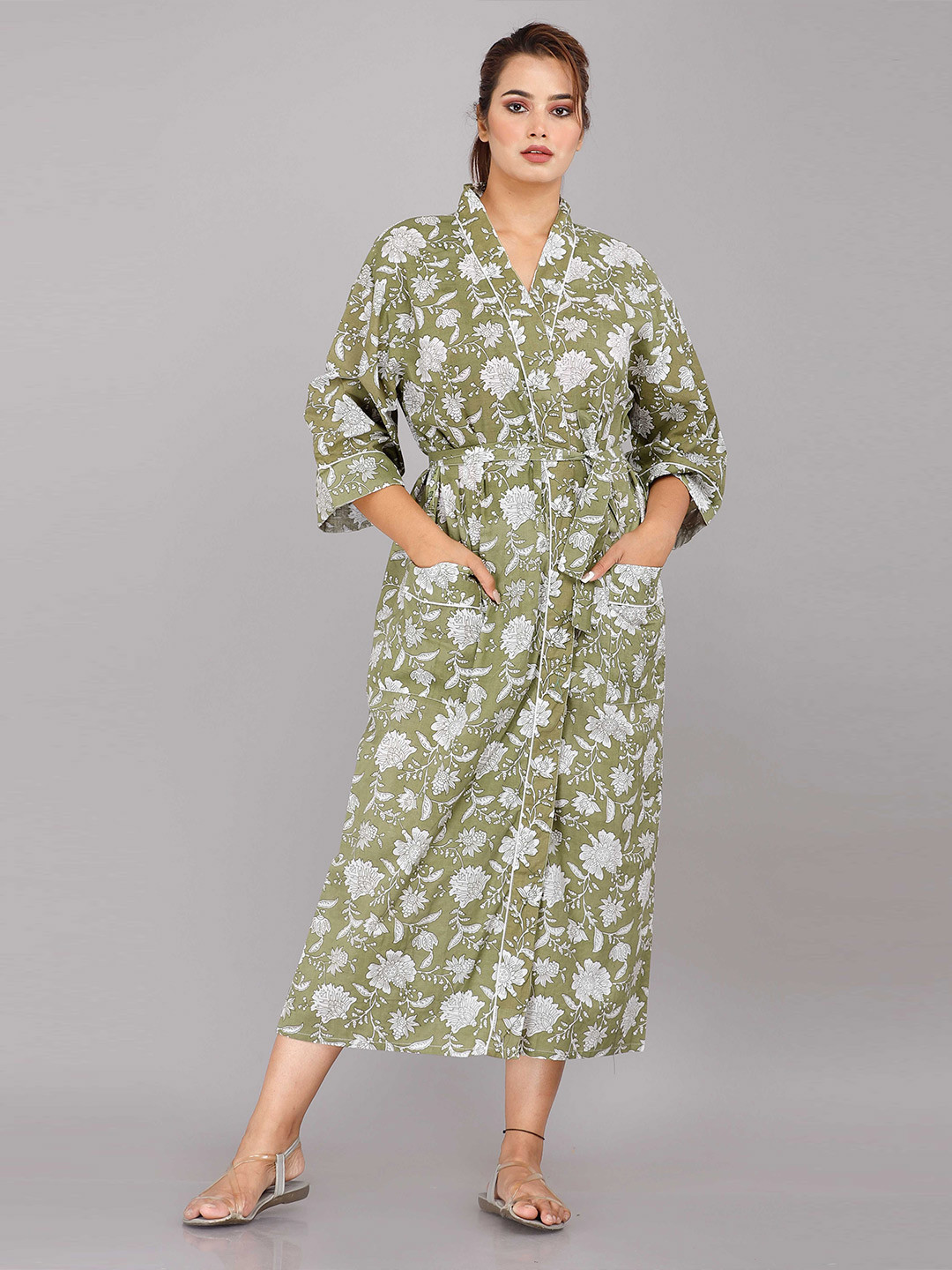 

SHOOLIN Green Printed Maxi Nightdress