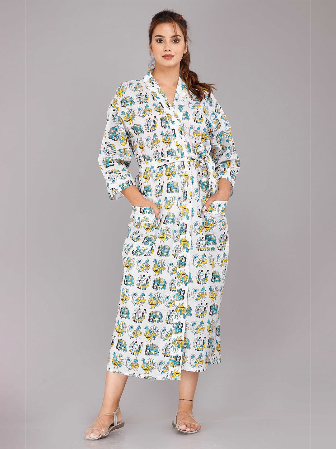

SHOOLIN White Printed Maxi Nightdress