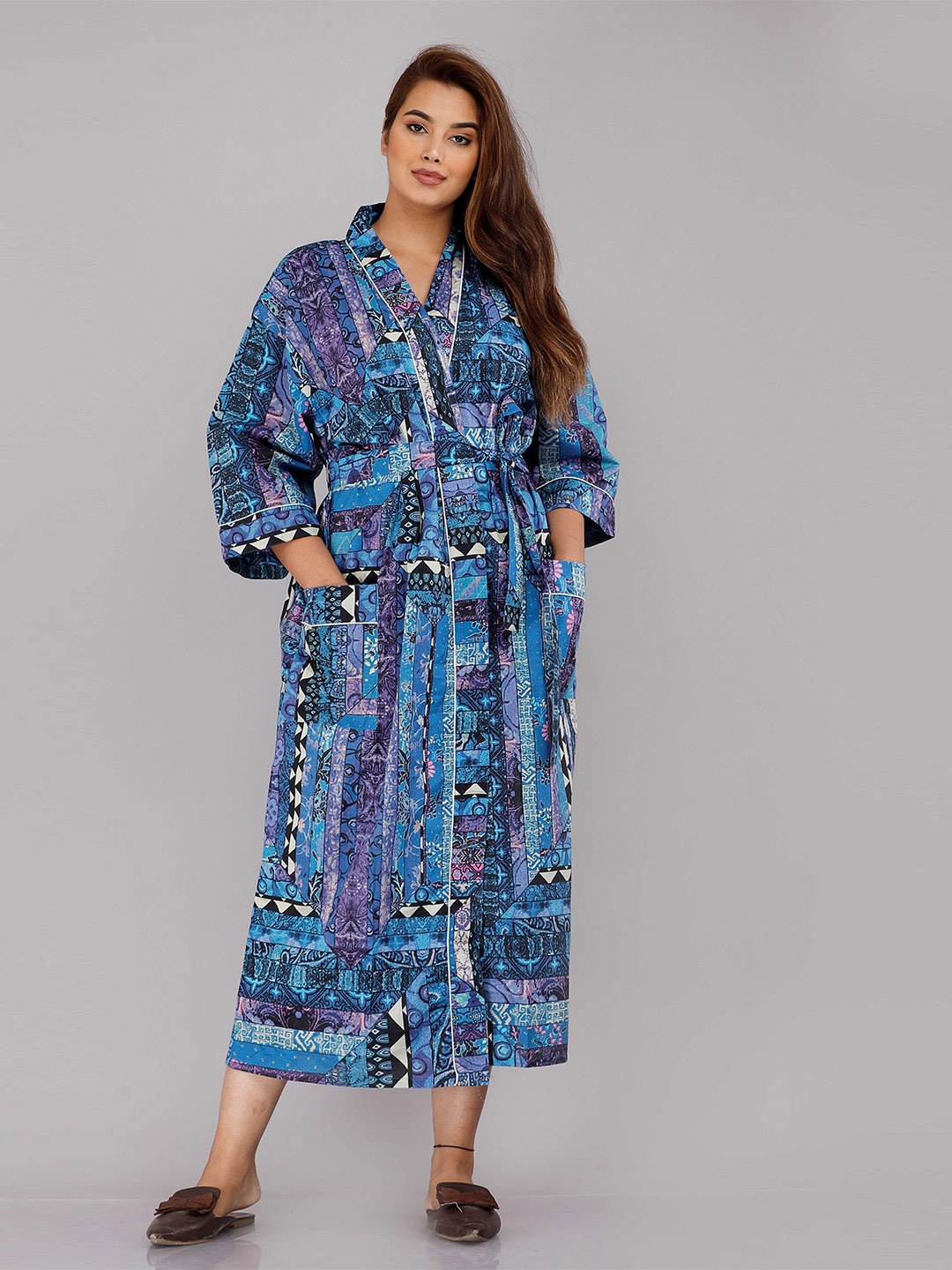 

SHOOLIN Blue Printed Maxi Nightdress