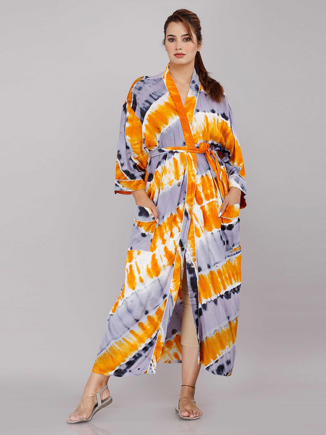 

SHOOLIN Lavender Printed Maxi Nightdress