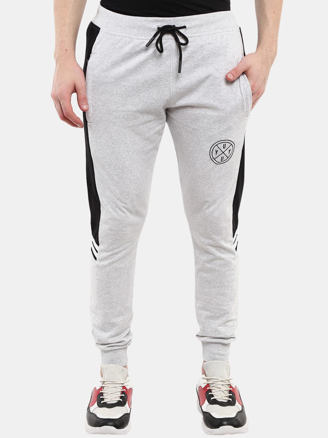 

V-Mart Men Grey Solid Cotton Joggers