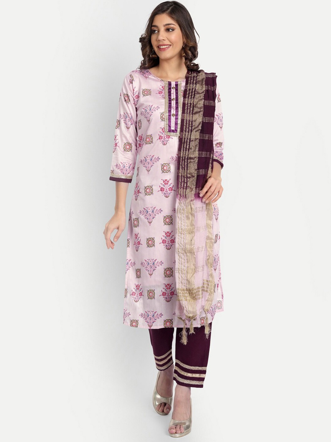 

VredeVogel Women Purple Printed Kurti with Trousers & With Dupatta