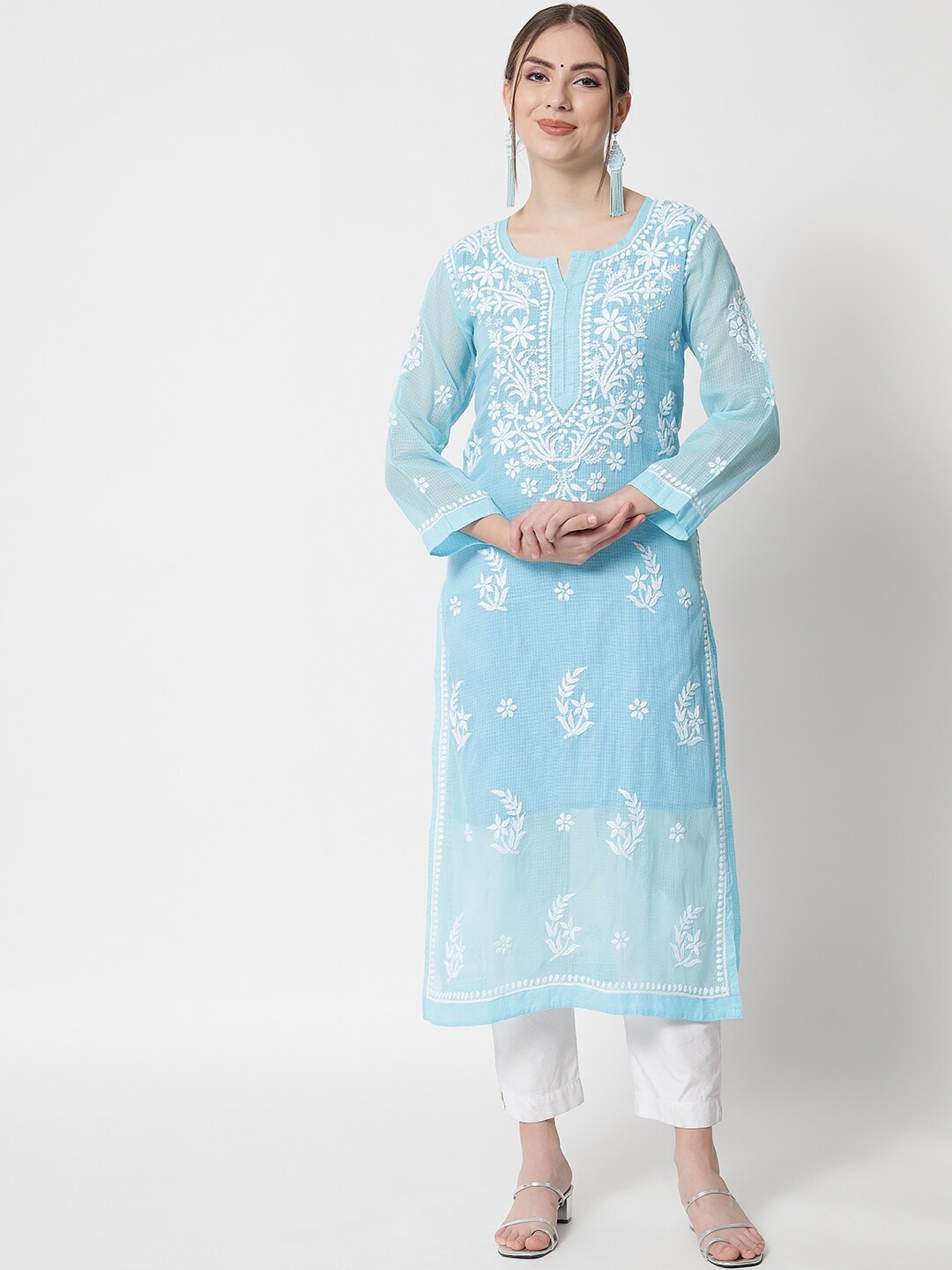 

PARAMOUNT CHIKAN Women Turquoise Blue Hand Embroidered Chikankari Kurta