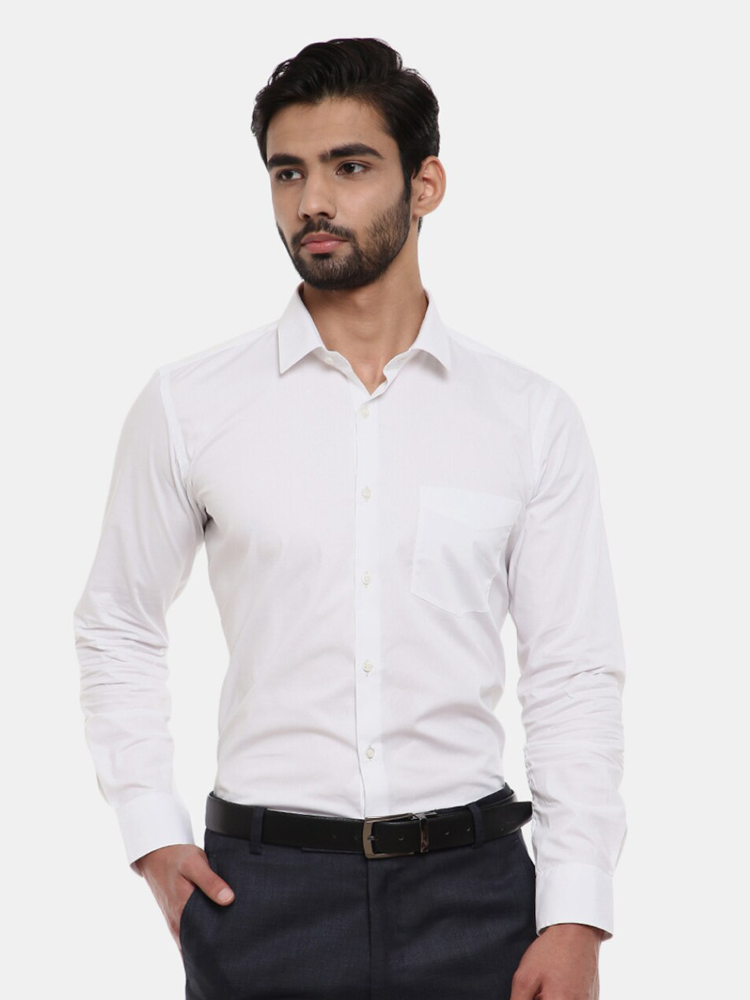 

V-Mart Men White Classic Striped Spread Collar Formal Shirt