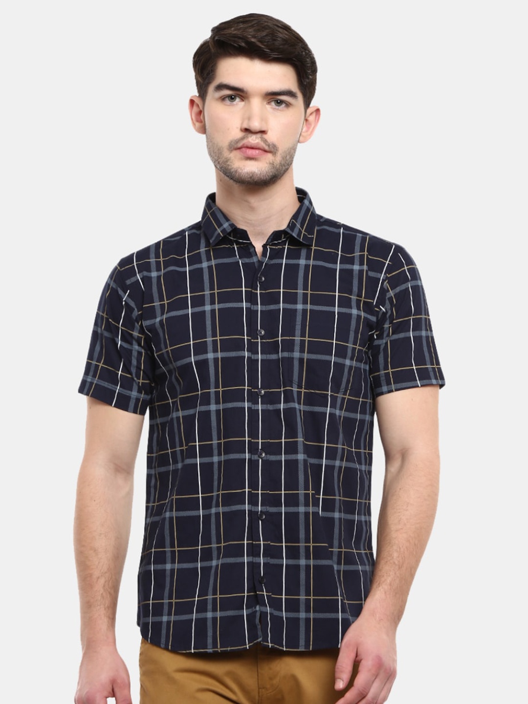 

V-Mart Men Navy Blue Classic Slim Fit Spread Collar Checked Casual Shirt