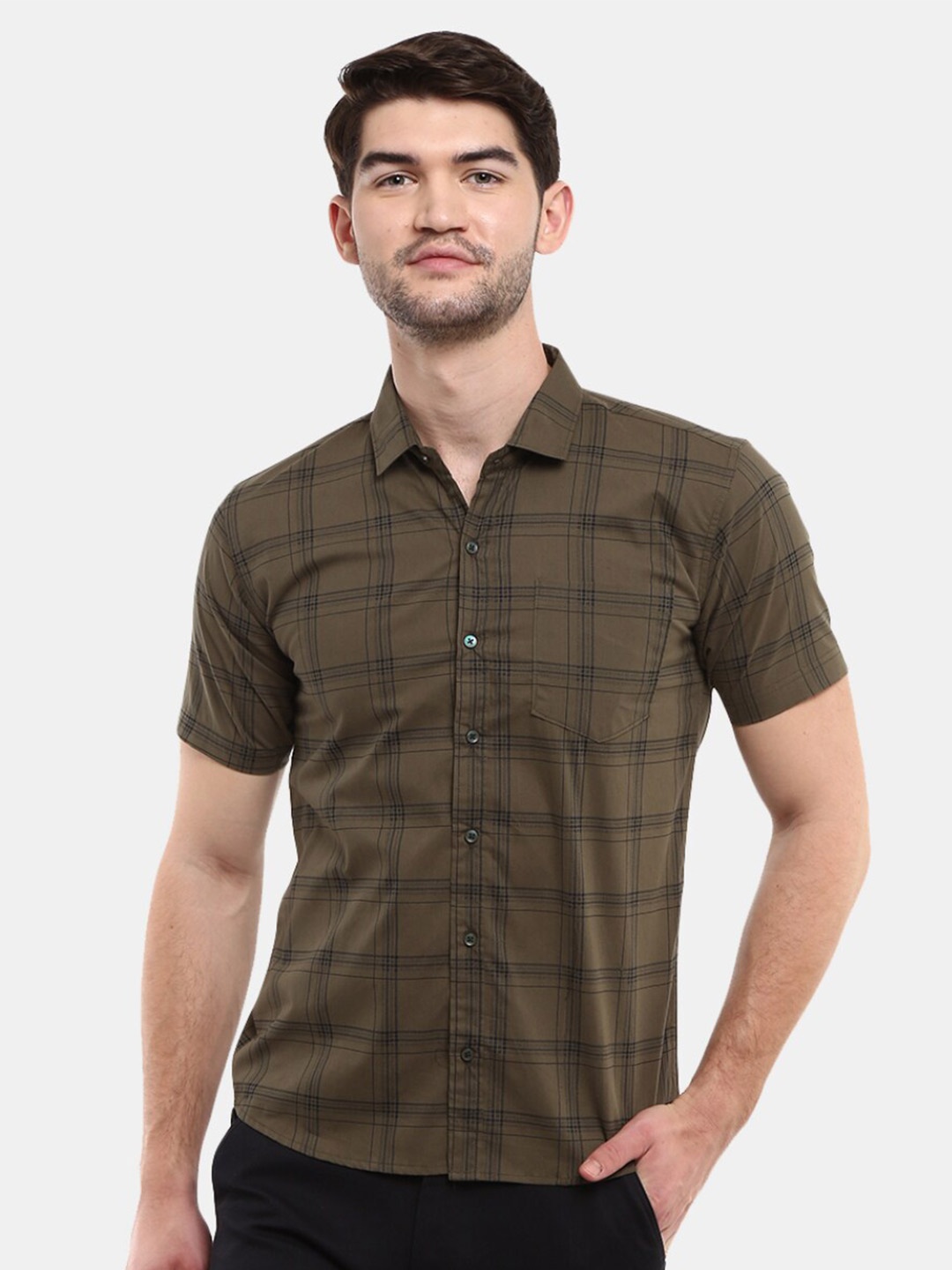 

V-Mart Men Green Classic Slim Fit Checked Casual Shirt