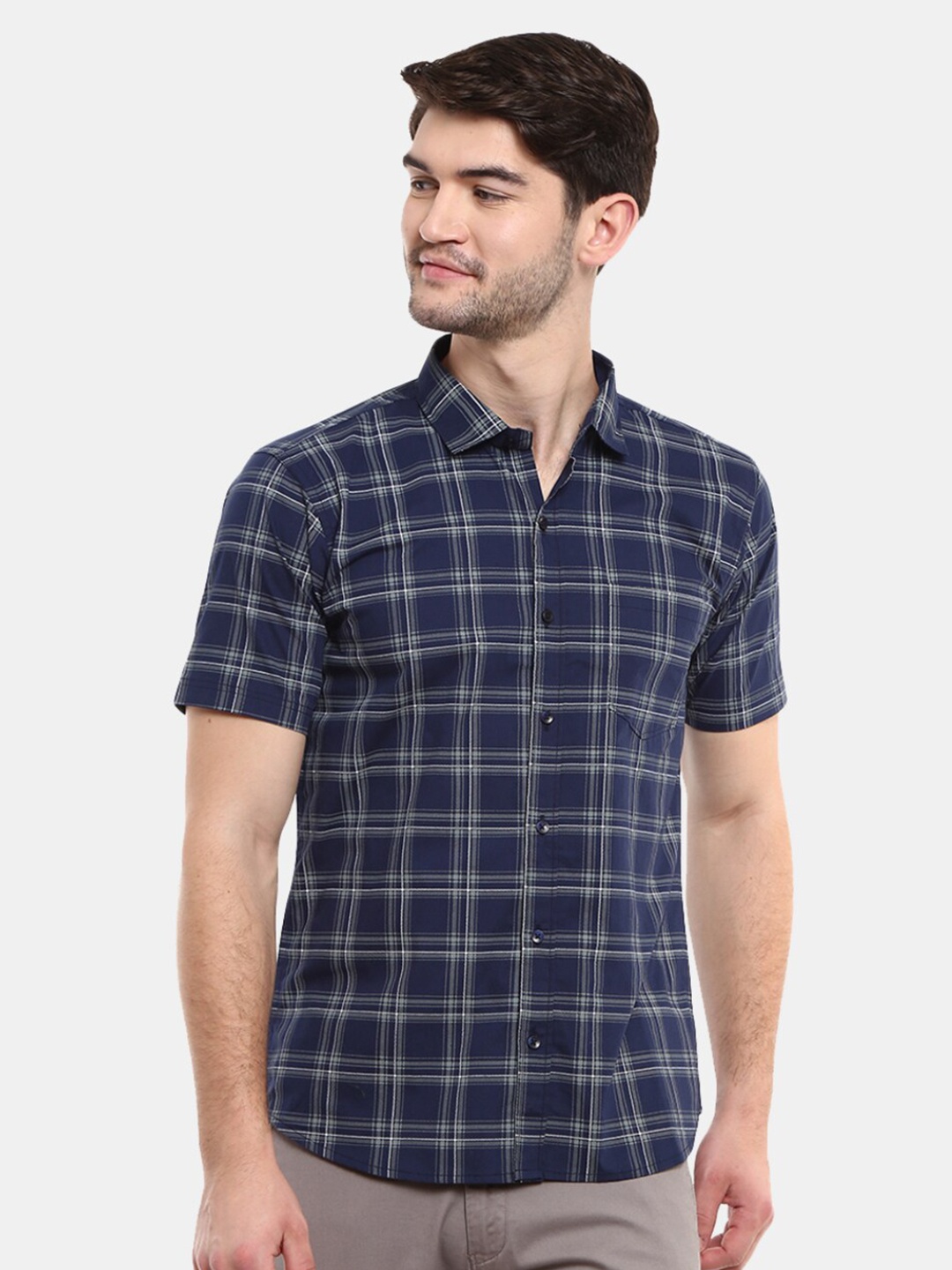 

V-Mart Men Blue Classic Slim Fit Checked Casual Shirt