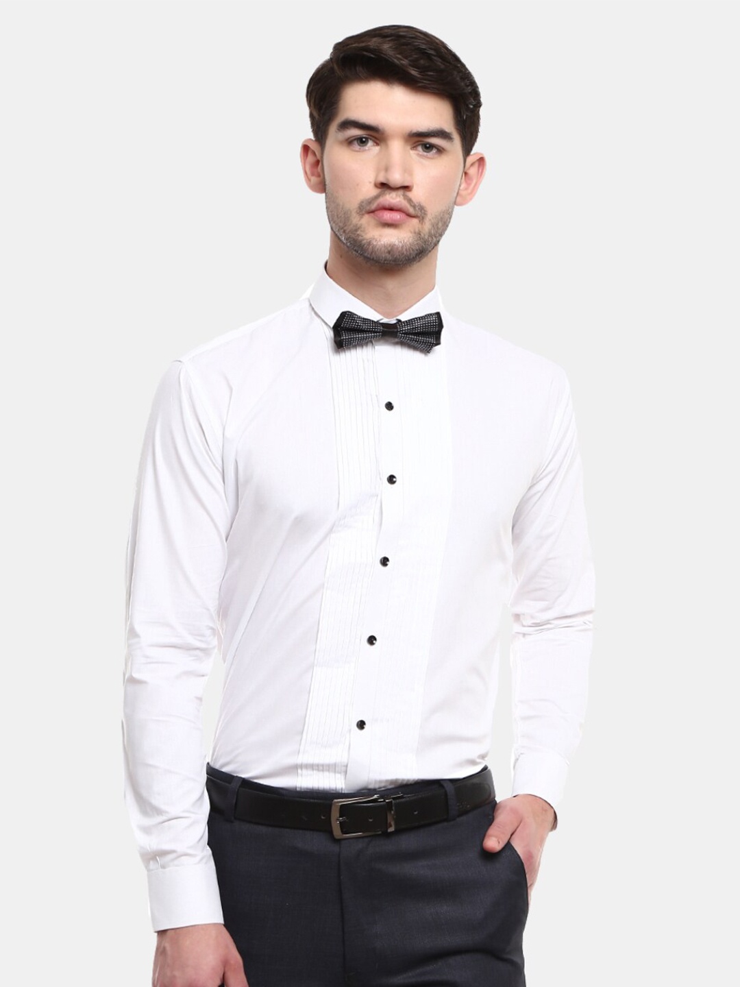 

V-Mart Men White Classic Party Shirt