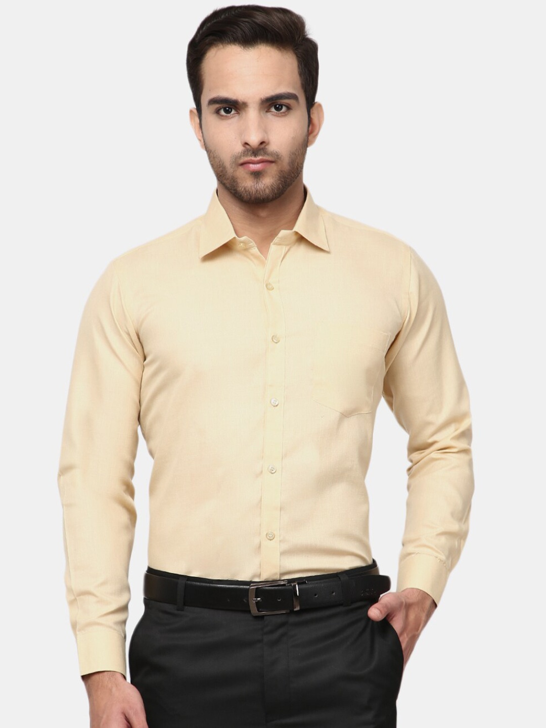 

V-Mart Men Beige Solid Classic Formal Shirt