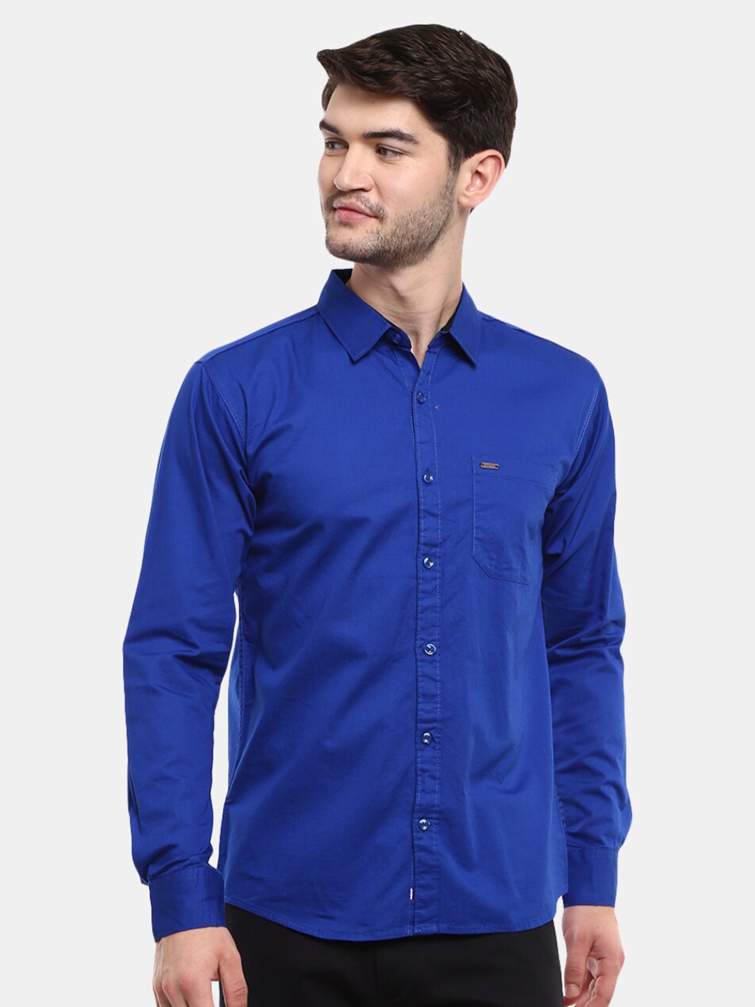 

V-Mart Men Blue Classic Slim Fit Casual Shirt