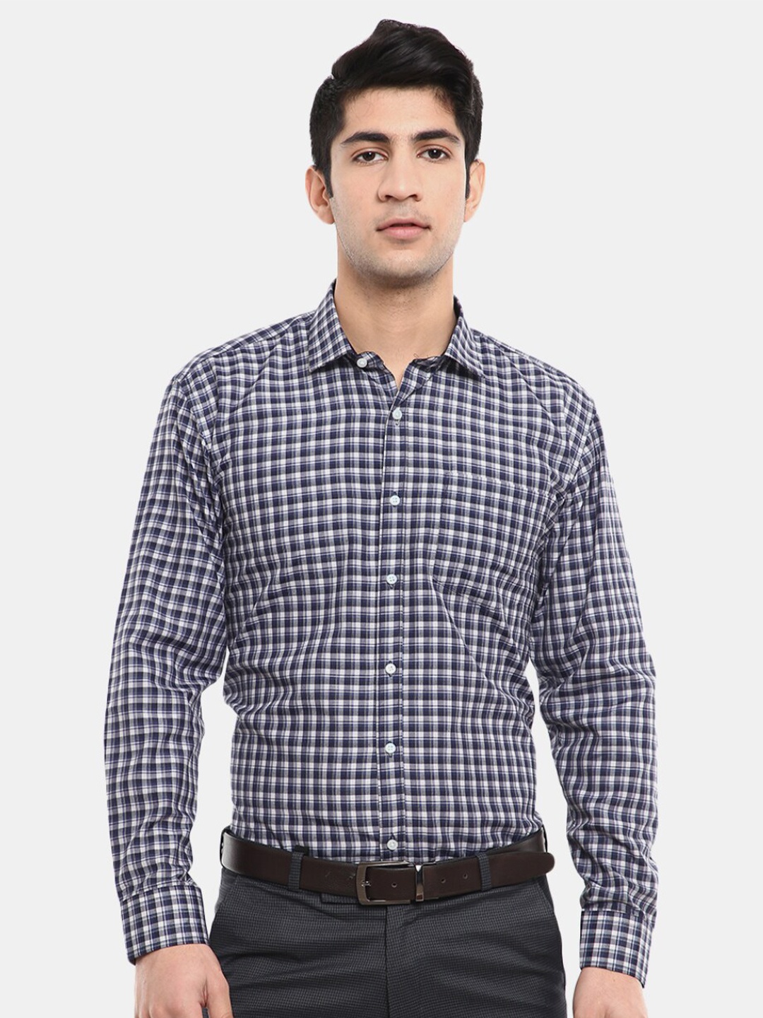 

V-Mart Men Blue Classic Checked Formal Shirt