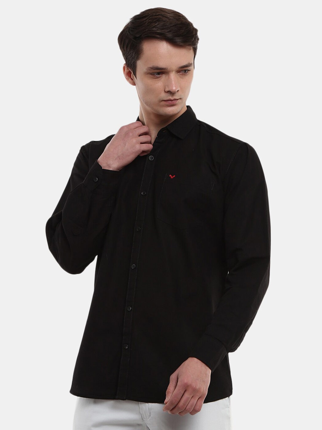 

V-Mart Men Black Classic Casual Shirt