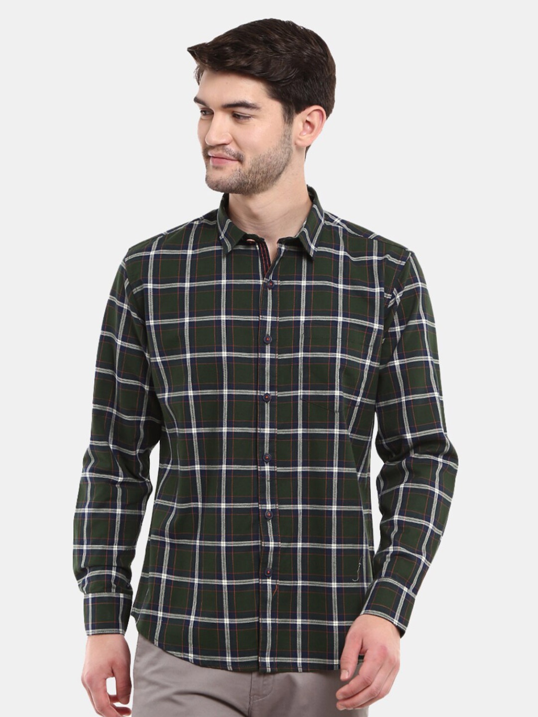 

V-Mart Men Green Classic Checked Casual Shirt