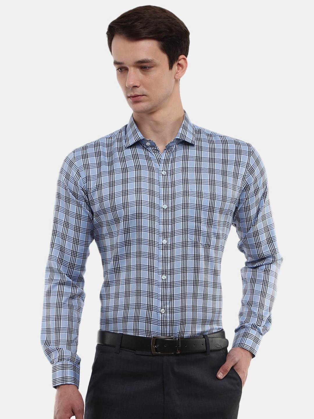 

V-Mart Men Blue Classic Checked Formal Shirt
