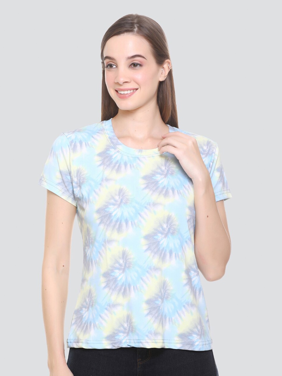 

CUPID Women Blue & Purple Tie and Dyed T-shirt