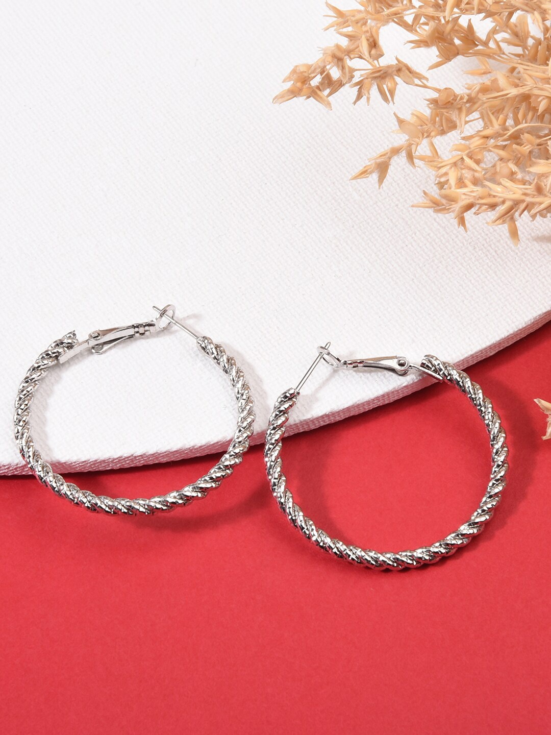 

ToniQ Silver-Toned Lever Back Circular Hoop Earrings