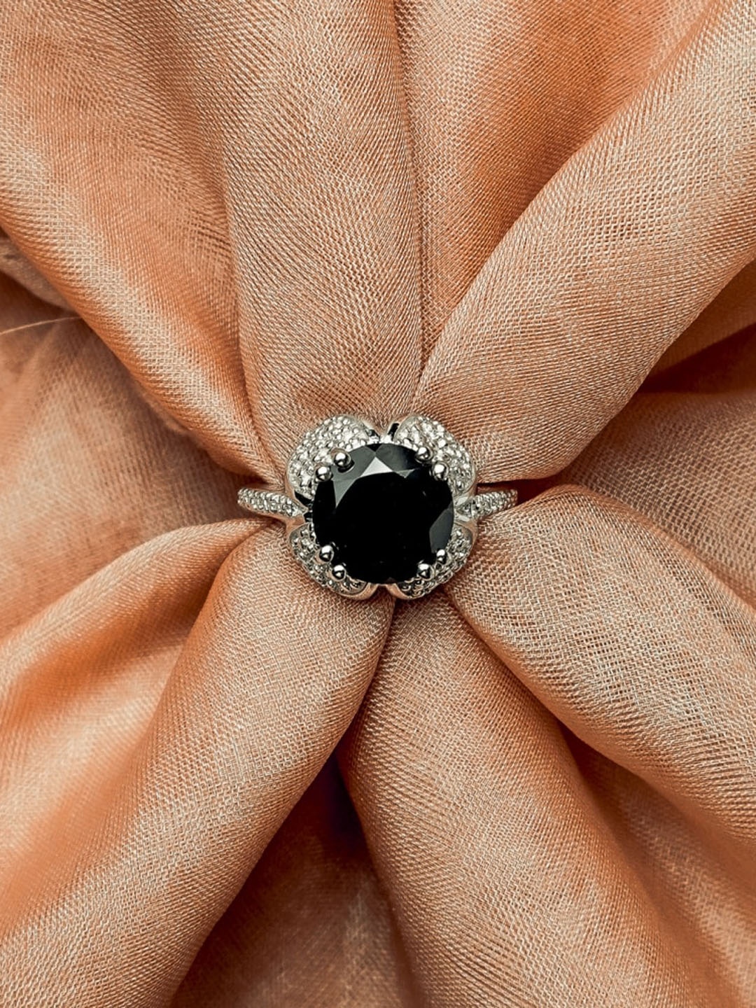 

HIFLYER JEWELS 92.5 Sterling Silver Rhodium-Plated Black Stone-Studded Finger Ring