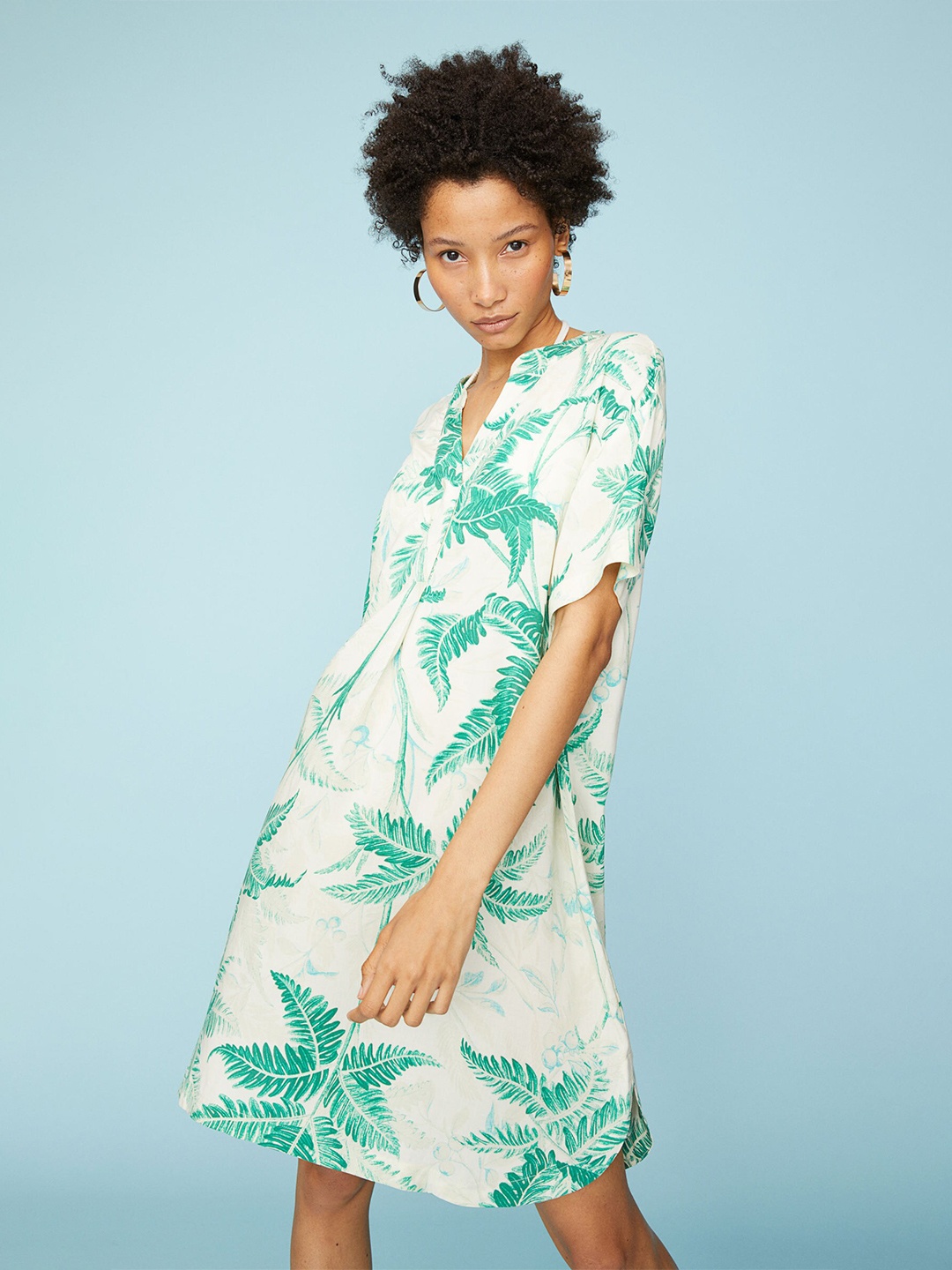 

H&M Women Green V-Neck Dress