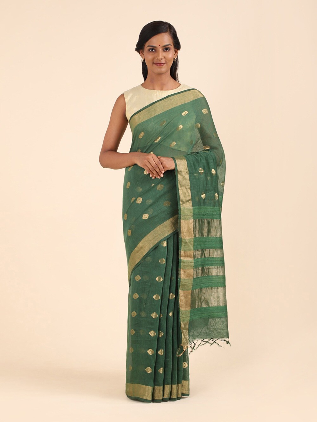 

Taneira Green & Gold-Toned Woven Design Zari Pure Linen Saree