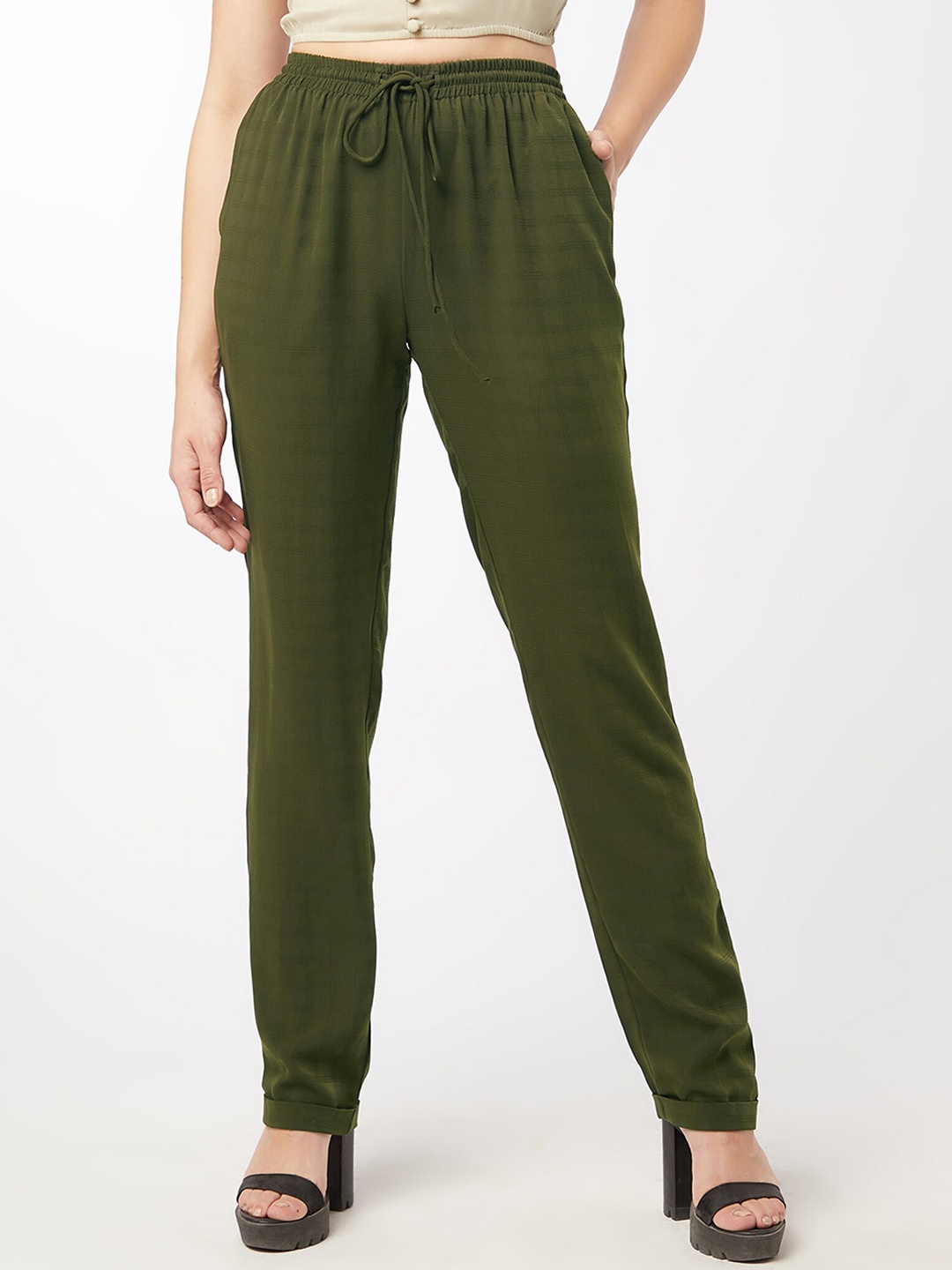 

enzeo Women Olive Green Sharp Tapered Fit High-Rise Trousers