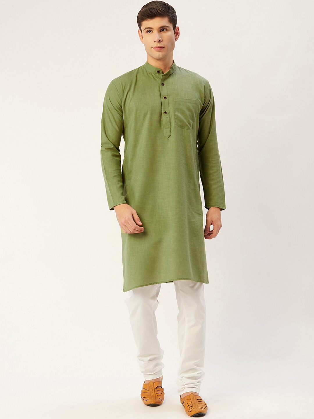

Jompers Men Green Pure Cotton Kurta with Churidar