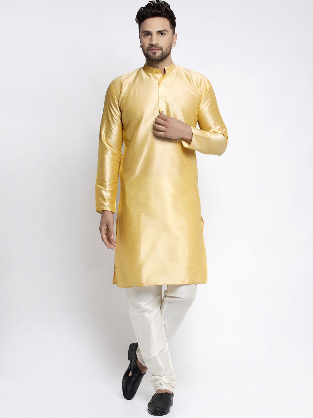 

Jompers Men Gold-Toned Dupion Silk Kurta with Pyjamas