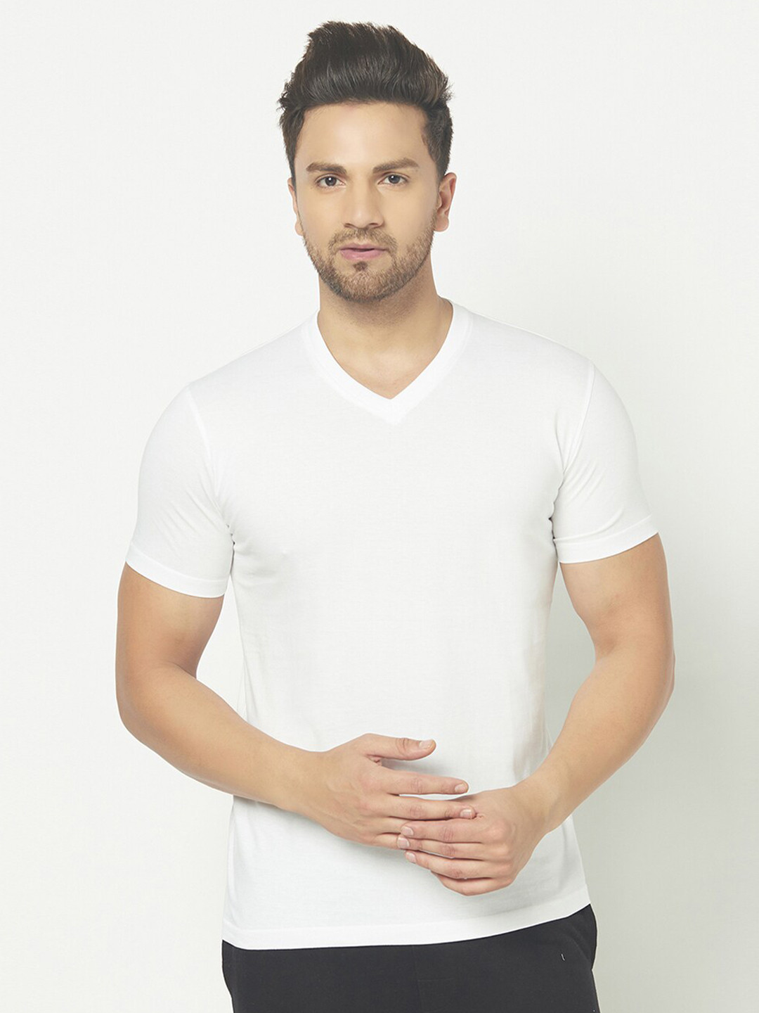 

THE DAILY OUTFITS Men White V-Neck Raw Edge T-shirt