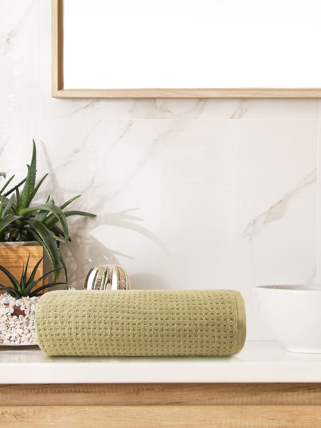 

Trident Beige Solid Cotton 500 GSM Bath Towels