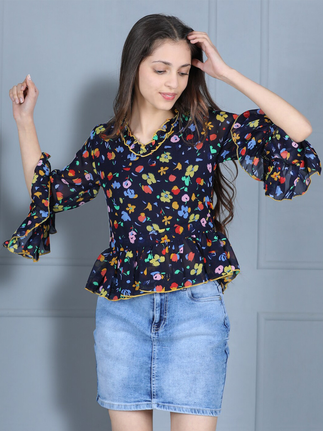 

Cutiekins Navy Blue Floral Print Crepe Wrap Top