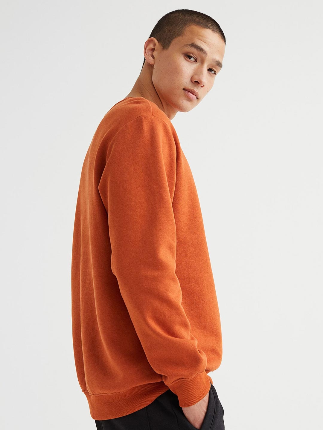 

H&M Men Rust Relaxed Fit Sweatshirt