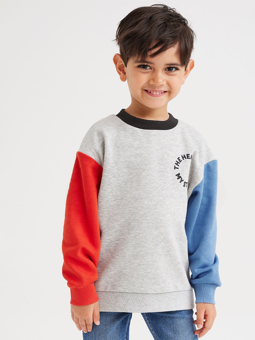 

H&M Boys Grey Oversized Sweatshirt