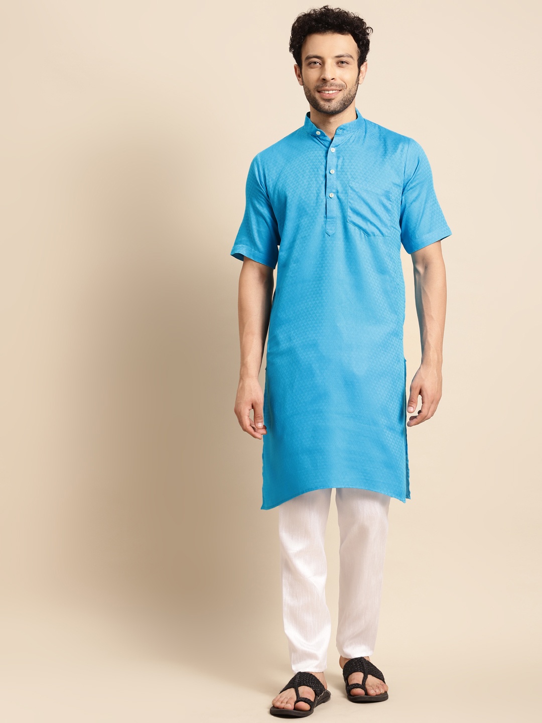 

RAJUBHAI HARGOVINDAS Men Blue Pastels Kurta