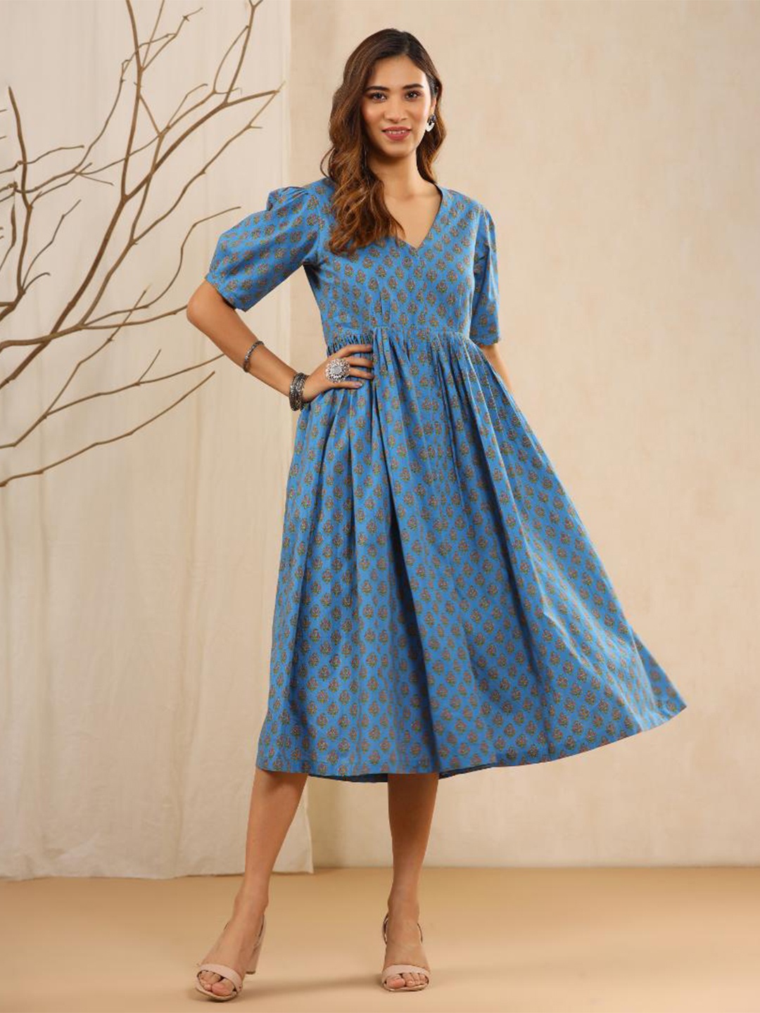 

Baisacrafts Blue Ethnic Motifs A-Line Midi Dress